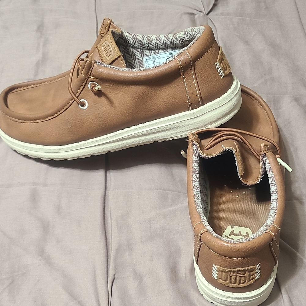 Hey Dude Tan Loafers